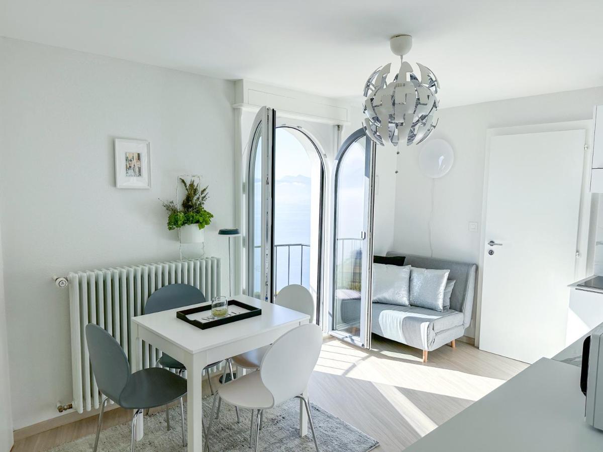 Room With 360° View Overlooking Lake Geneva And Alps Puidoux Exterior photo